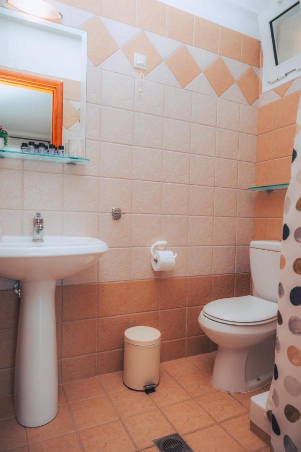 Dionysos Rooms Olympiakí Aktí Luaran gambar