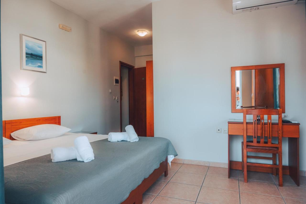 Dionysos Rooms Olympiakí Aktí Luaran gambar
